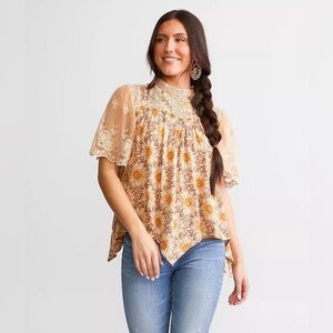 Gimmicks Floral Print Crochet Top Size- Large